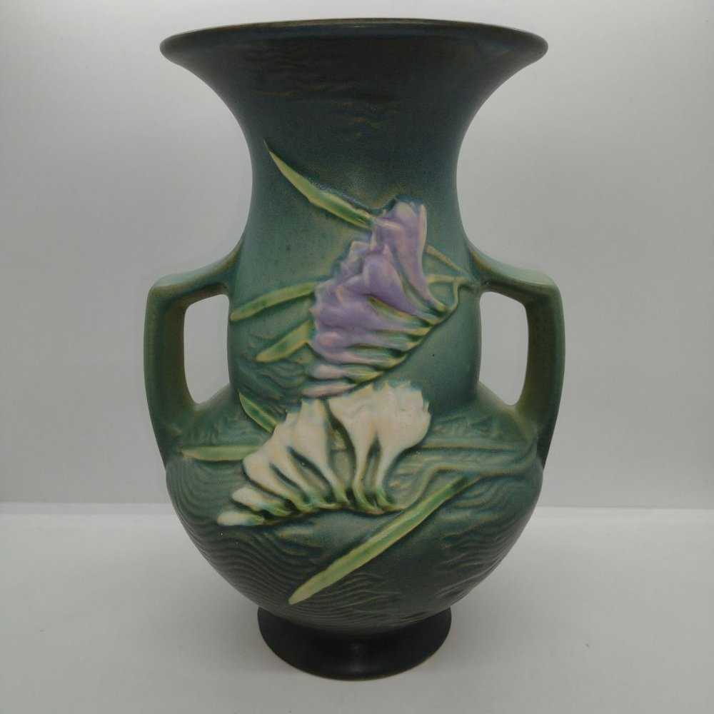 Roseville Pottery Green Freesia 8" Vase